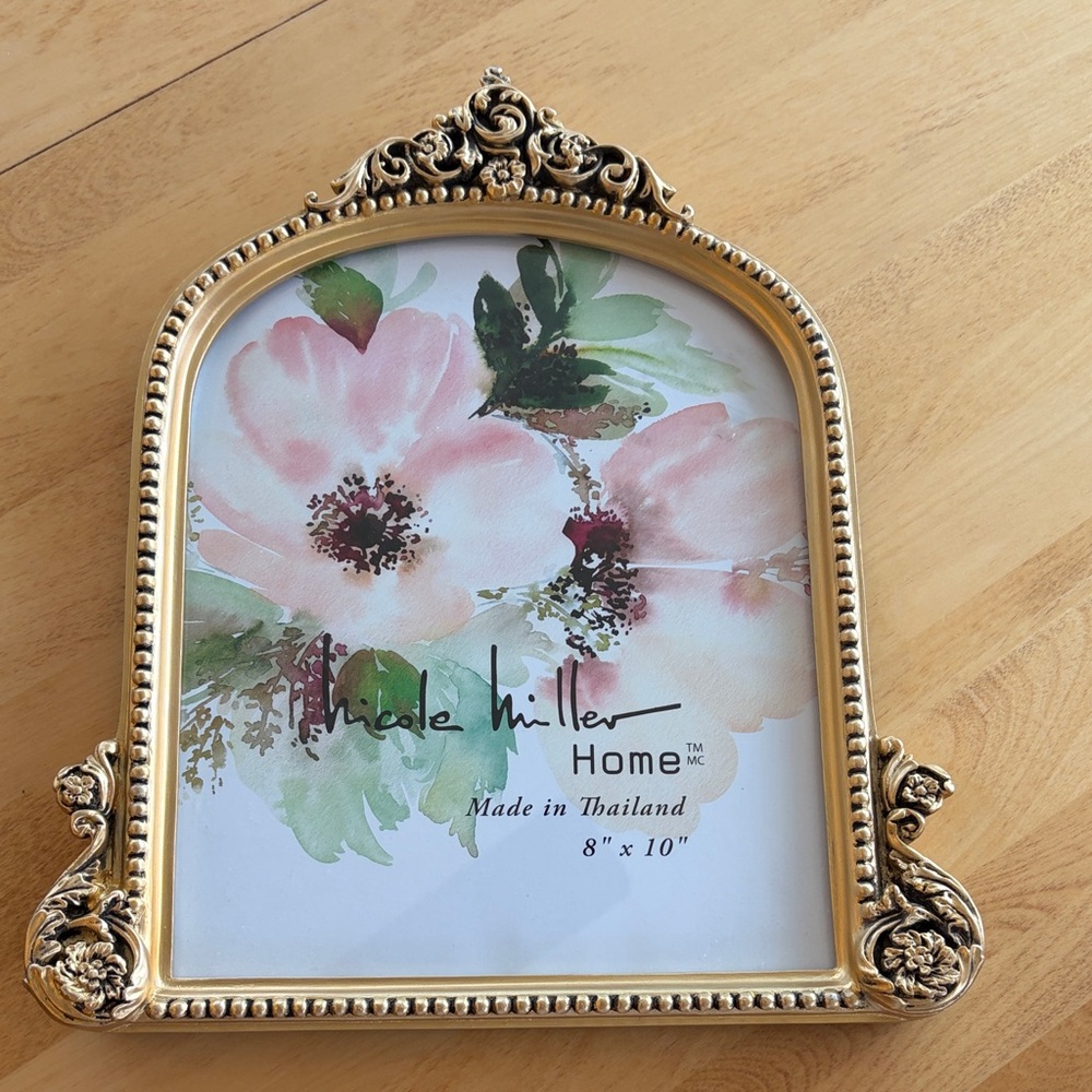 Nicole Miller Elegant Gold Floral Frame